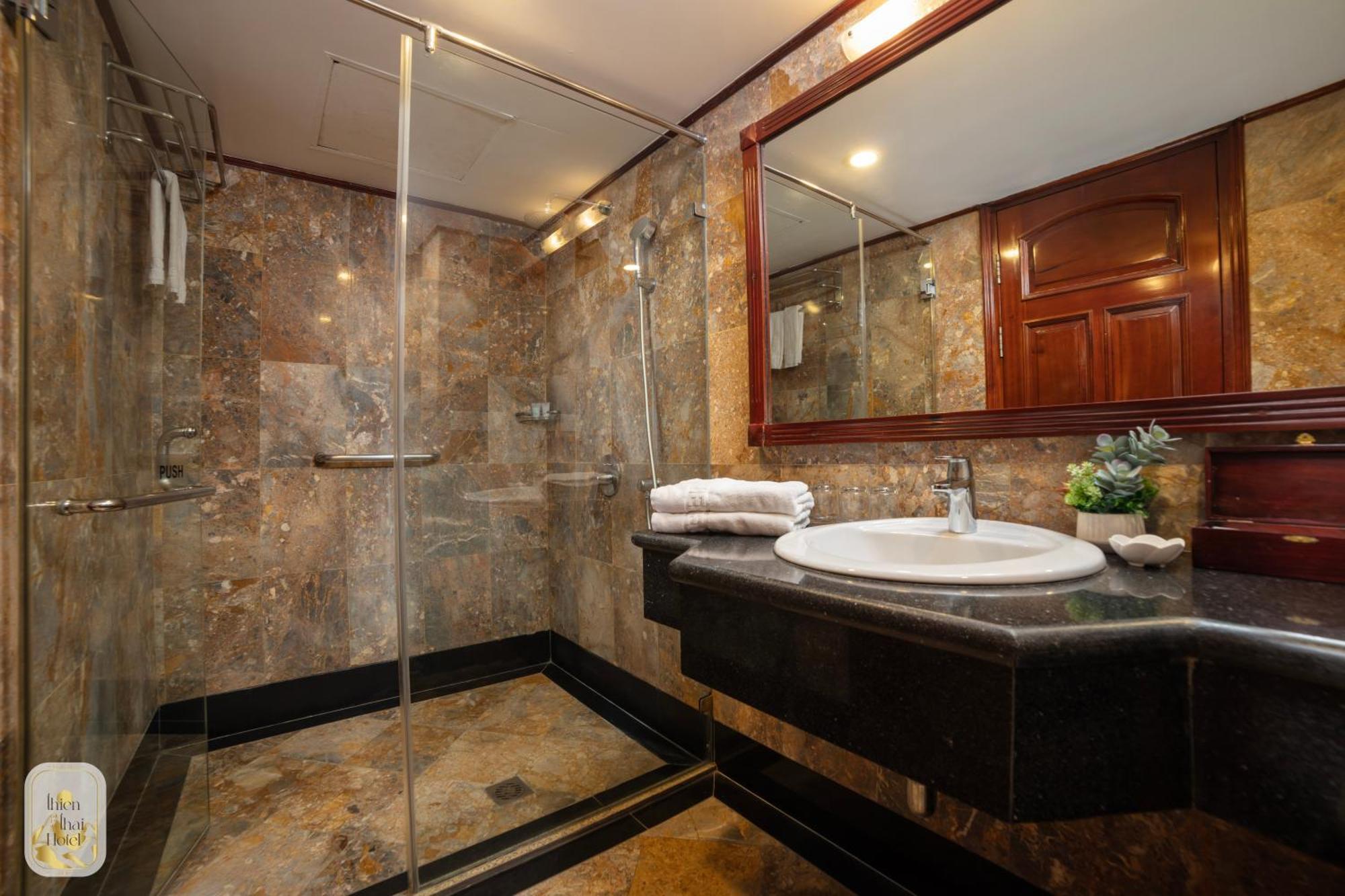 Thien Thai Hotel & Spa Hanoi Eksteriør billede
